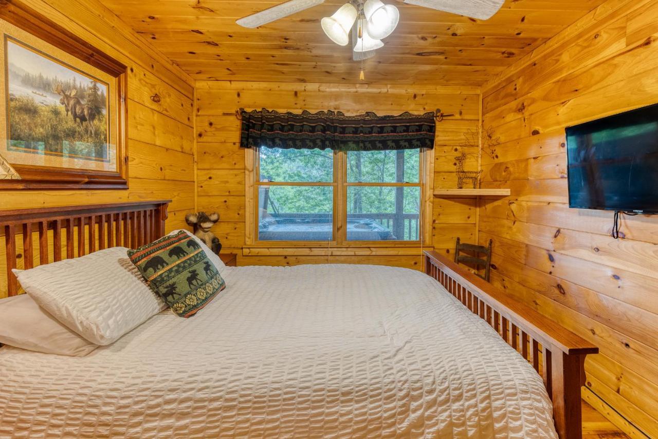 Secluded Sunrise Ridge: Mountain View Retreat with Hot Tub Villa Blue Ridge Exterior photo