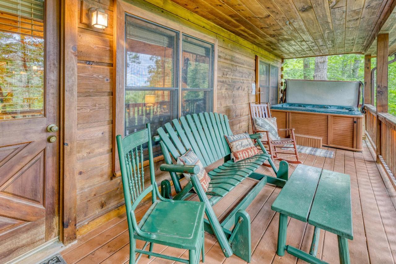 Secluded Sunrise Ridge: Mountain View Retreat with Hot Tub Villa Blue Ridge Exterior photo