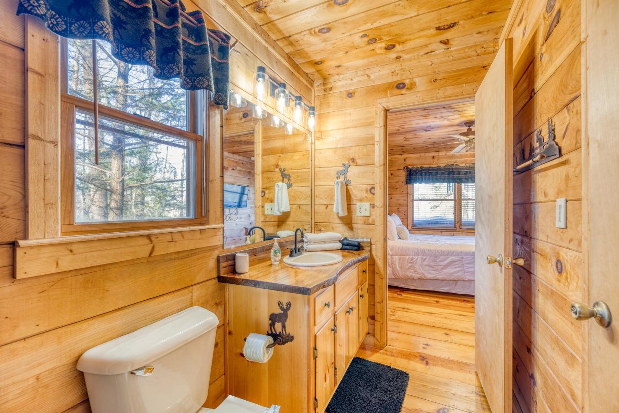Secluded Sunrise Ridge: Mountain View Retreat with Hot Tub Villa Blue Ridge Exterior photo